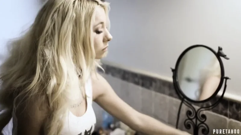 Папаша трахнул дочь