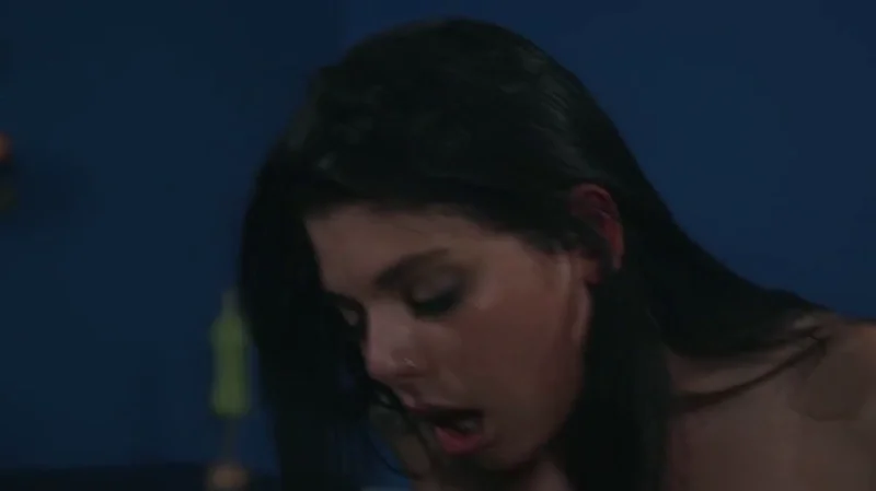 Отчим и падчерица в страстном порыве