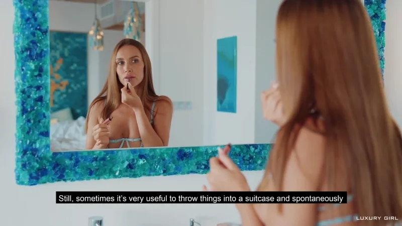 Luxury Girl развлекается на каникулах