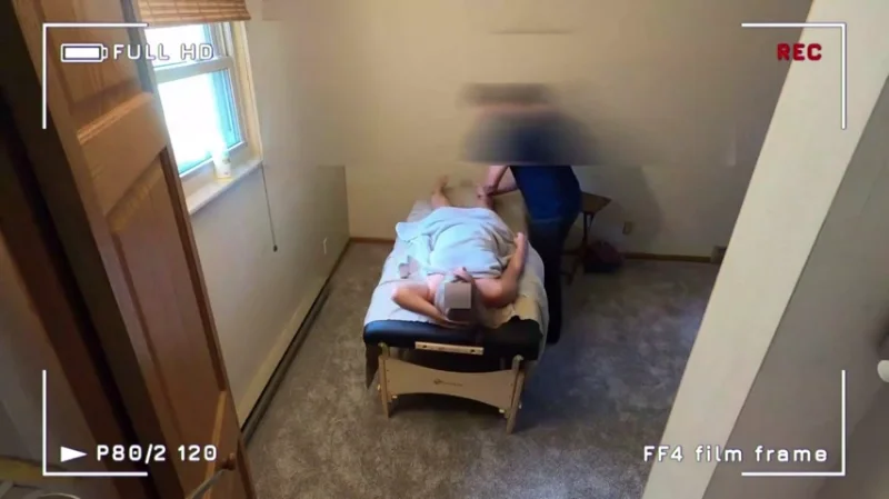 Мать и сын в массаже