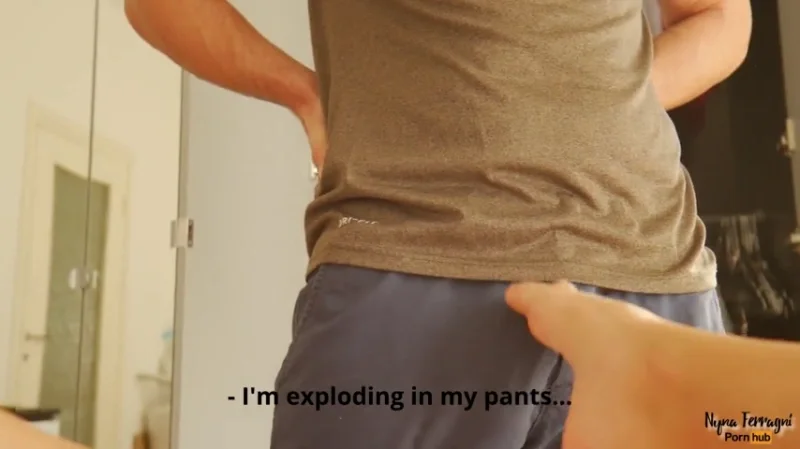 Мачеха радует пасынка минетом и сексом