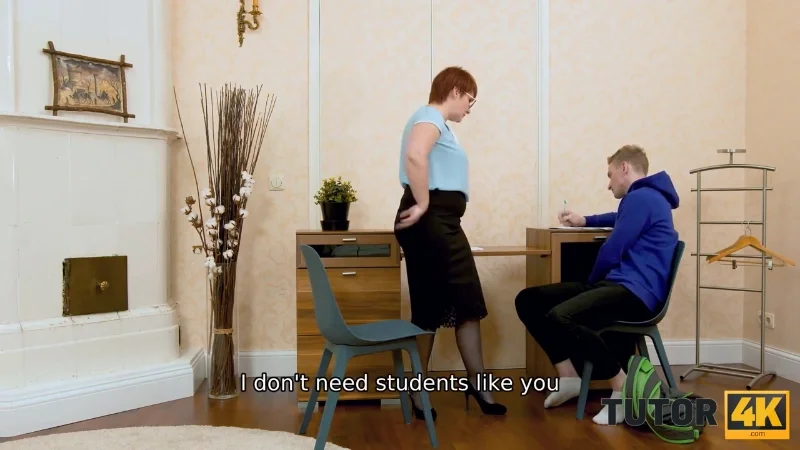 Студент отымеет учительницу в рот