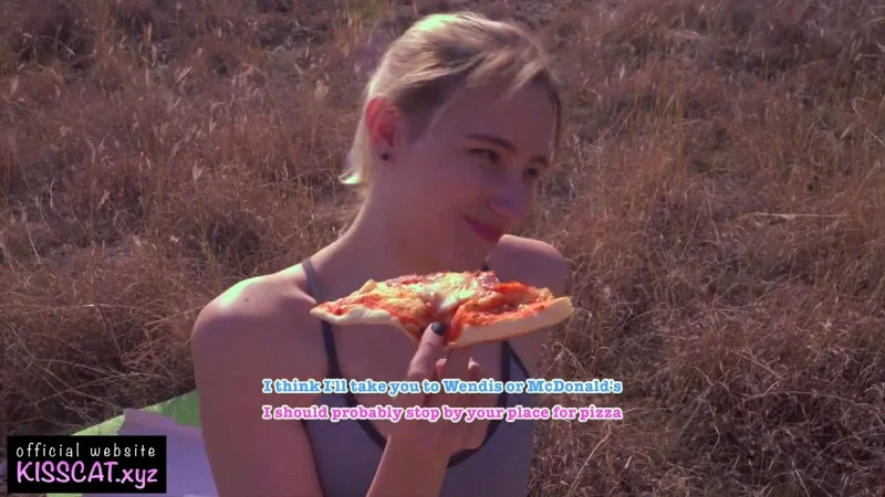 Секс за еду в лесу