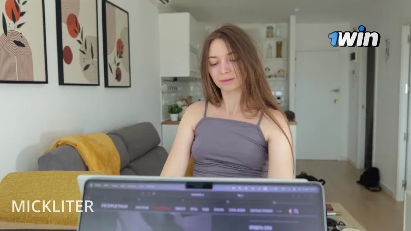 Офисный секс с коллегой