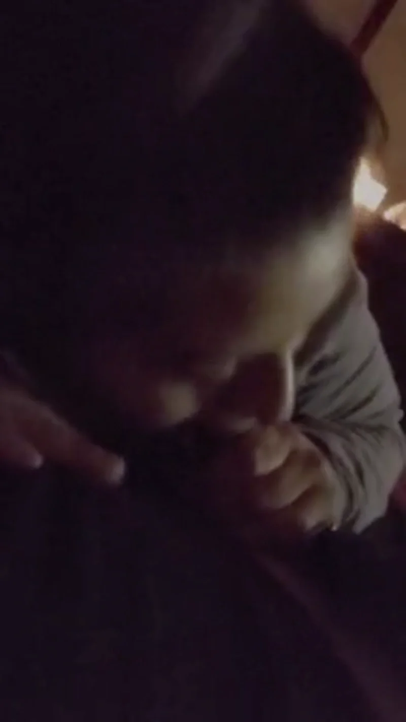 Мачеха Brock сосет член пасынку