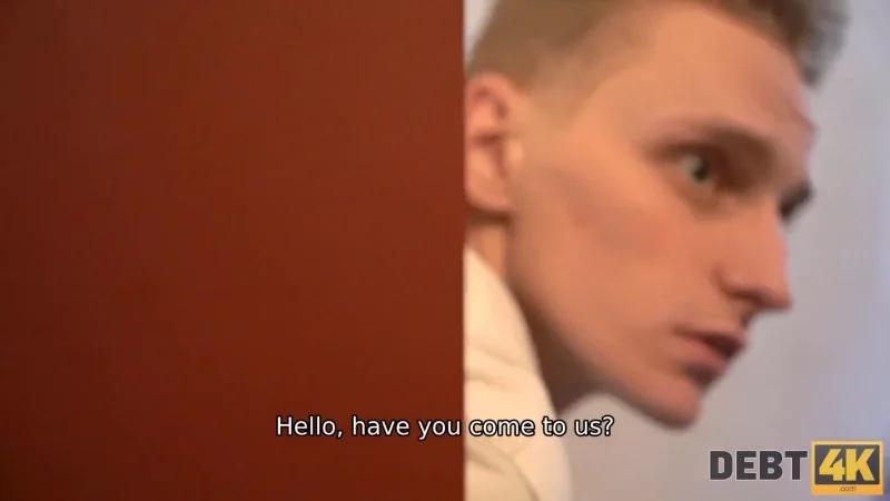 Жена отдана за долги